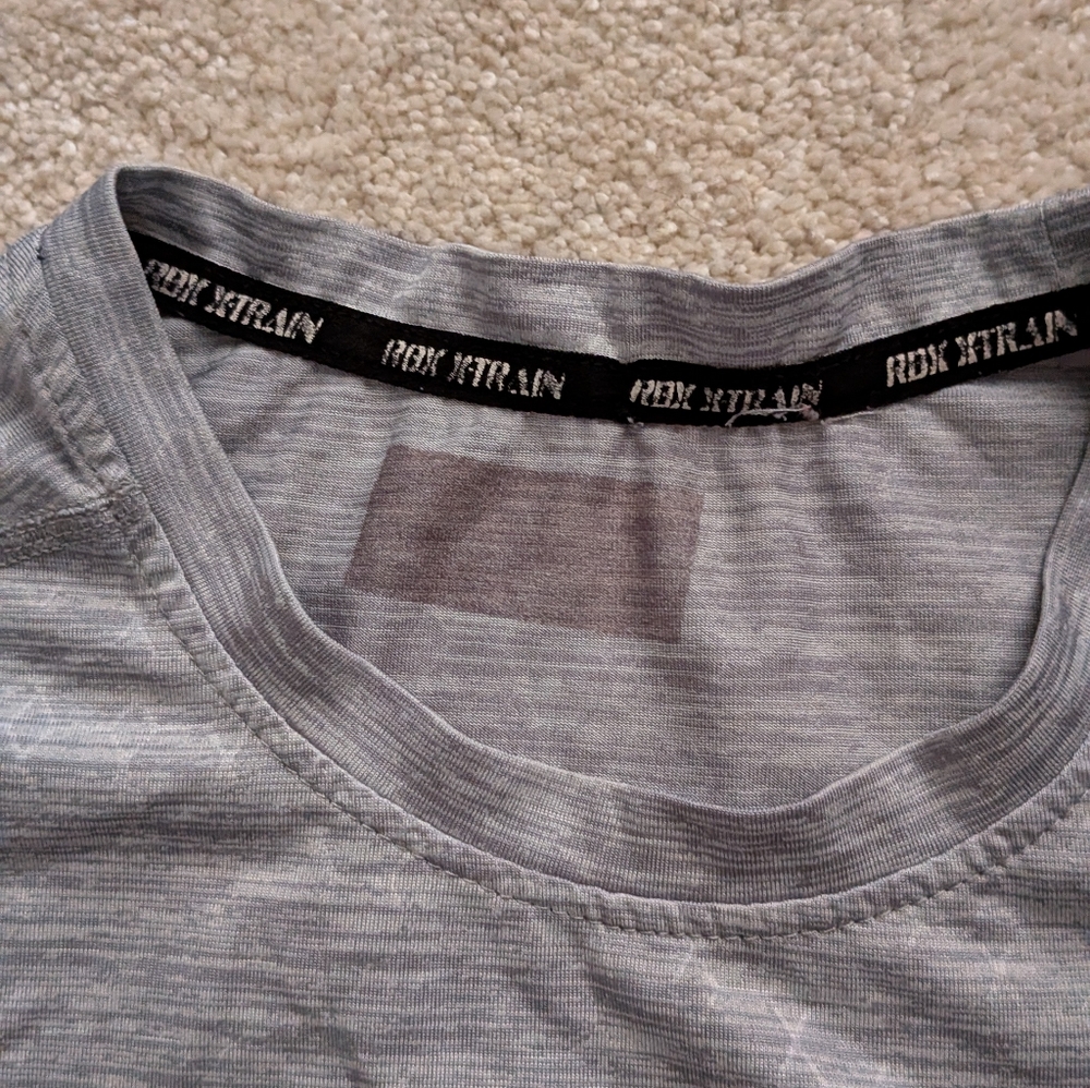 Extra Dri Reebok Performance T-shirt - Picture 3 of 3